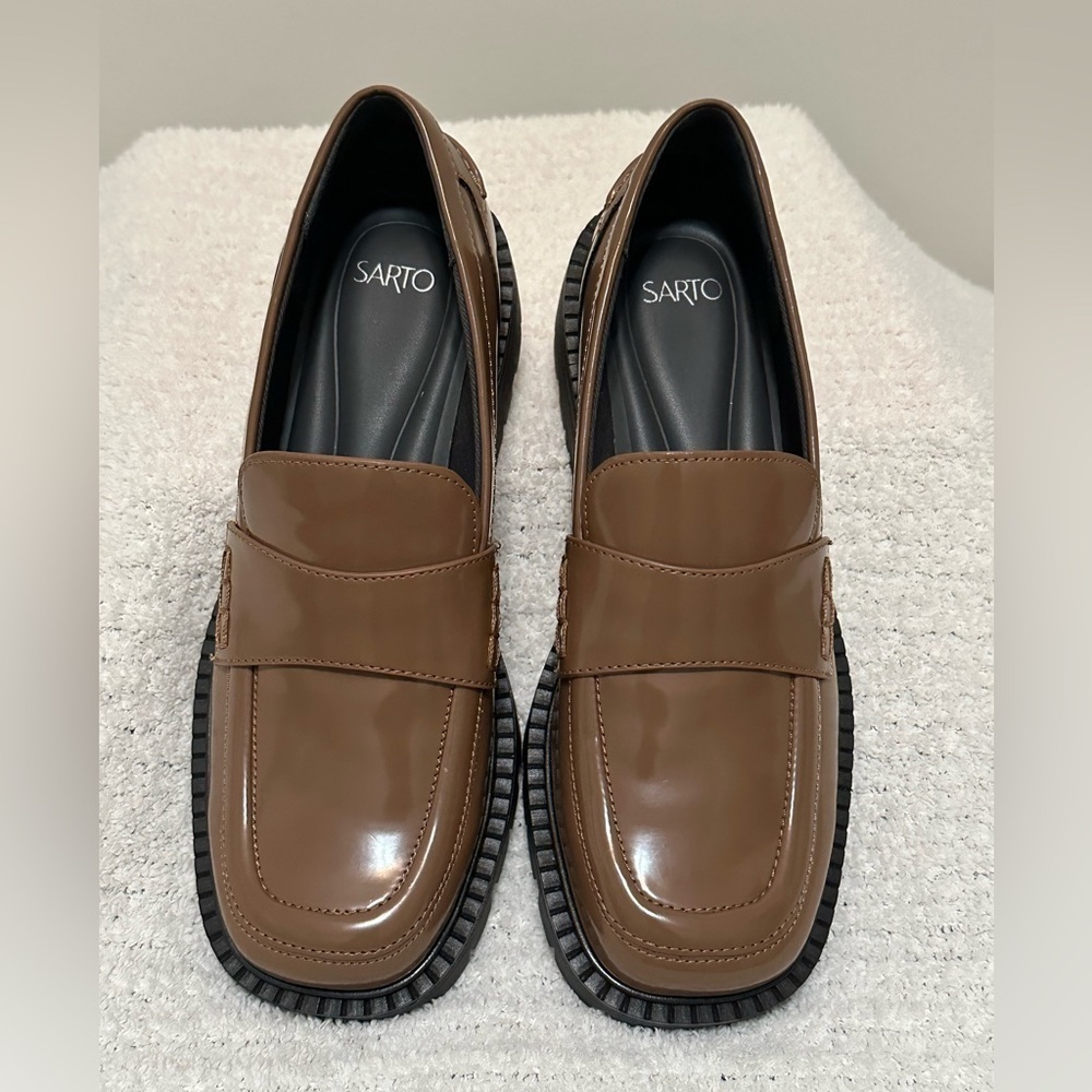 NWOT SARTO By Franco Sarto Darby Loafer -Toffee